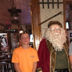 Meet your Posher, Zach